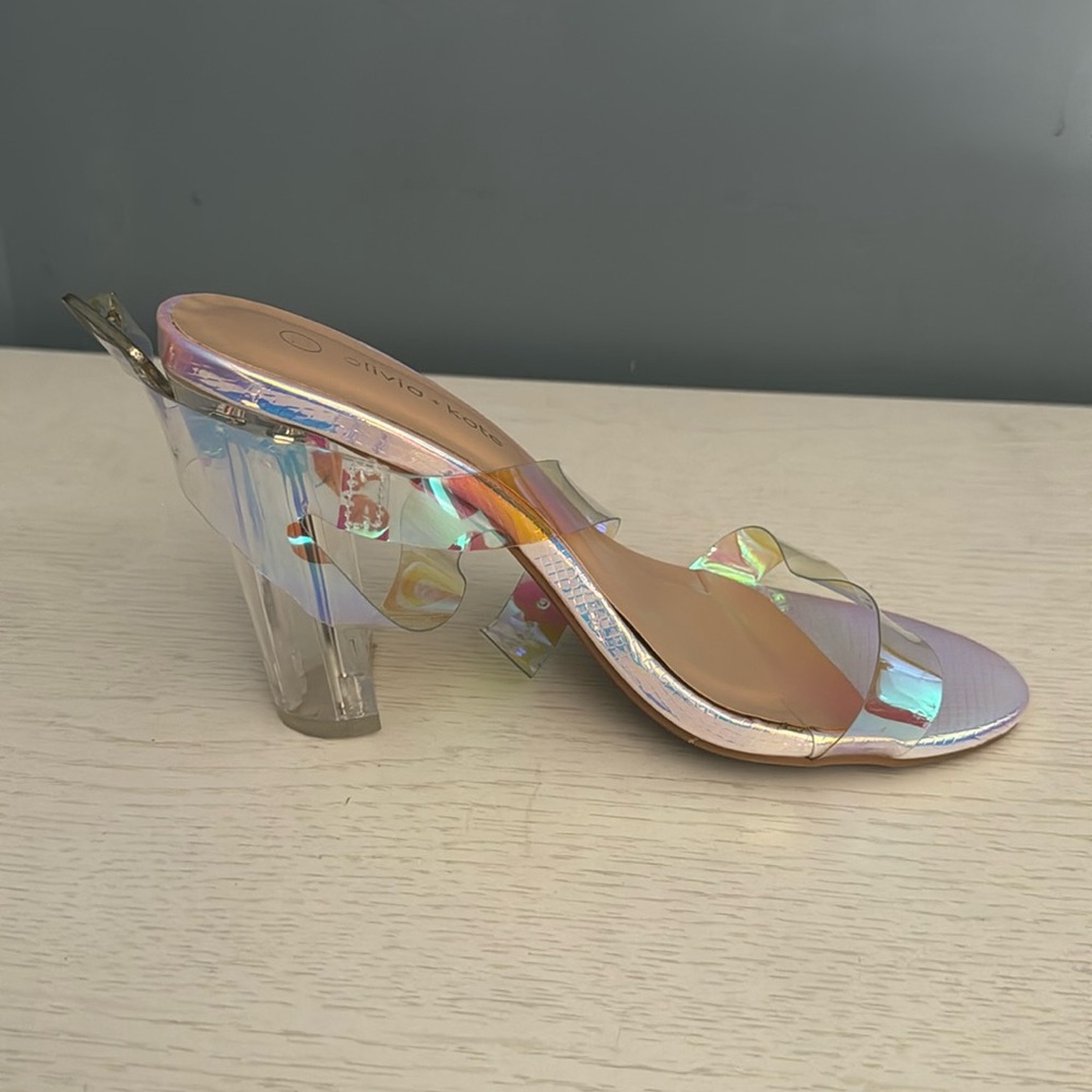 Used women shoe